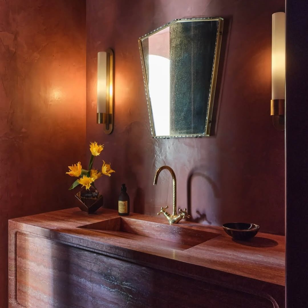 1ts Single Hole Gooseneck Faucet - Image 1