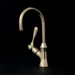 Filtered water faucet
