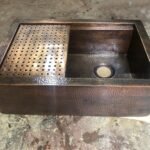 Aged Copper Patina farmhouse sink with flat grid - Image 3