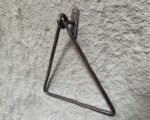 Aged Copper Towel Holder – Wall Mounted Triangle Ring
