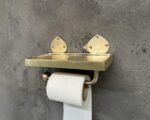Handcrafted Unlacquered Brass Wall-Mounted Toilet Roll Holder, Solid Brass Toilet Paper Tissue Holder with Mobile Phone Storage - Image 5