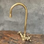 Durable Brass Bathroom Sink Faucet, Solid Brass Gooseneck Faucet For Sink , Unlacquered Brass Tap