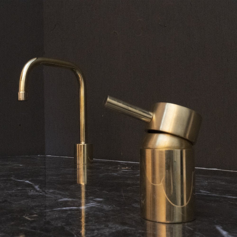 unlacquered-brass-deck-mounted-basin-faucet-828123 Unlacquered Brass Deck Mounted Basin Faucet - Image 1