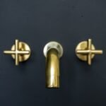 Kred Wall Mounted Faucet - Image 2