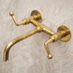Solid Brass Wall Mounted Tub Filler With Lever handles - Image 2