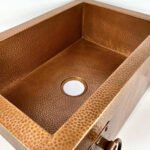 Hammered Copper Single-Bowl Farmhouse Sink with Rings - Ryla - Image 8